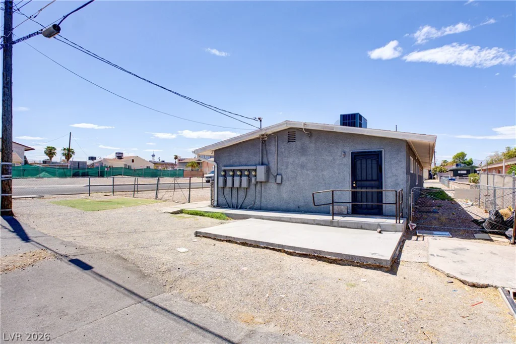 702 10th, Las Vegas, NV 89101