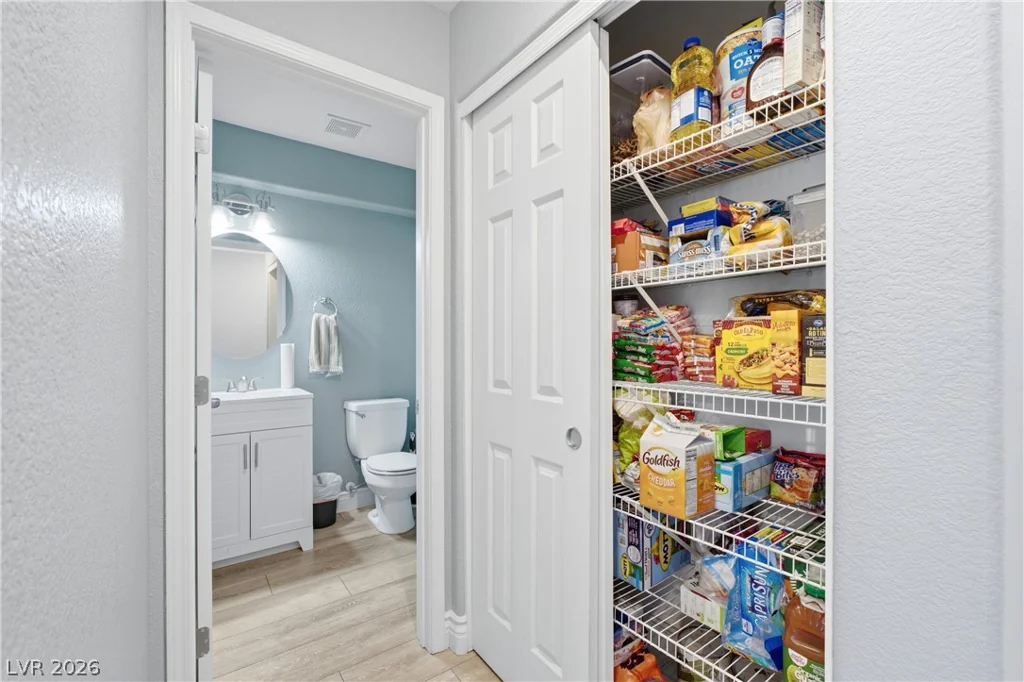 9144 Starling Wing, Las Vegas, NV 89143