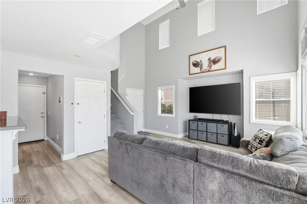 9144 Starling Wing, Las Vegas, NV 89143