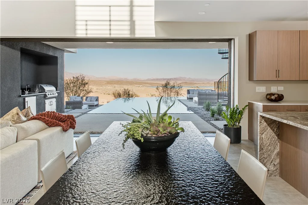 189 Still Shores, Henderson, NV 89011