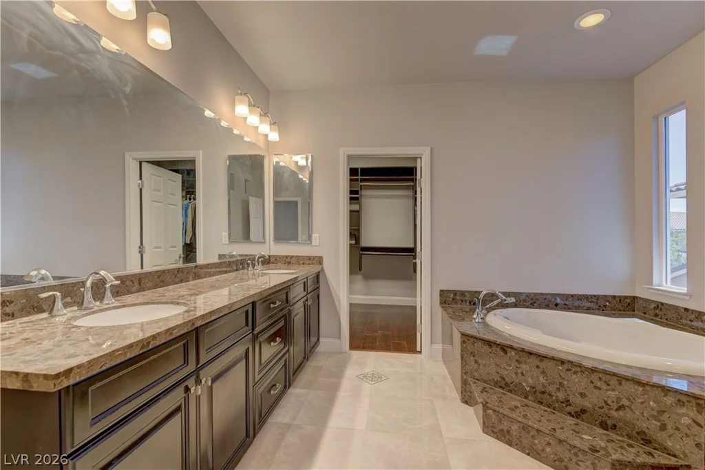 4235 Abernethy Forest, Las Vegas, NV 89141