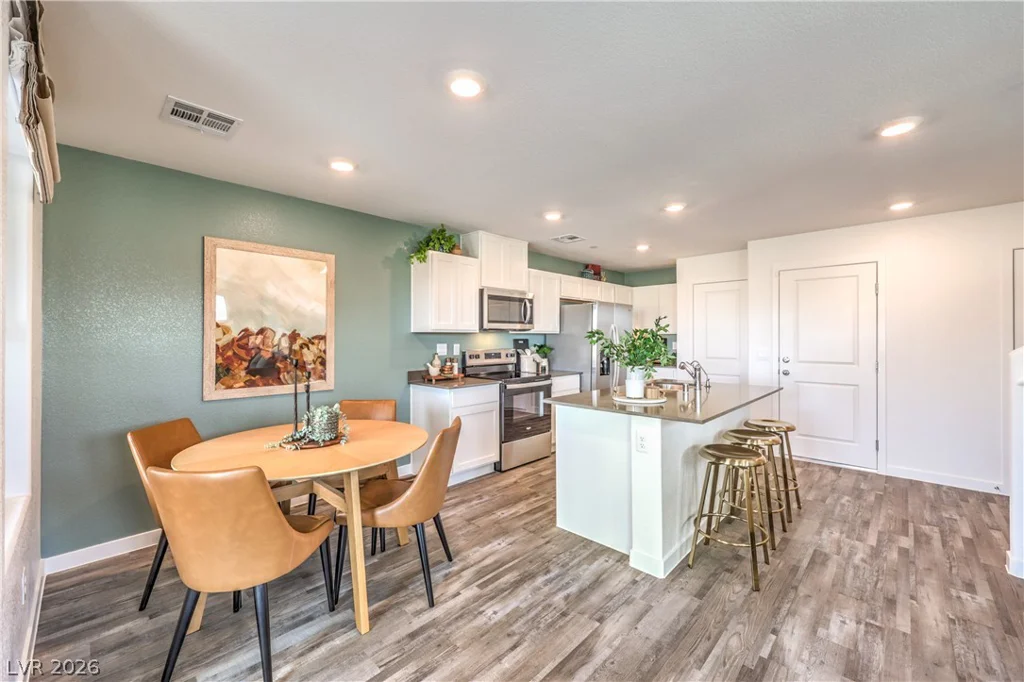 909 Pink Sugarbird, Henderson, NV 89011