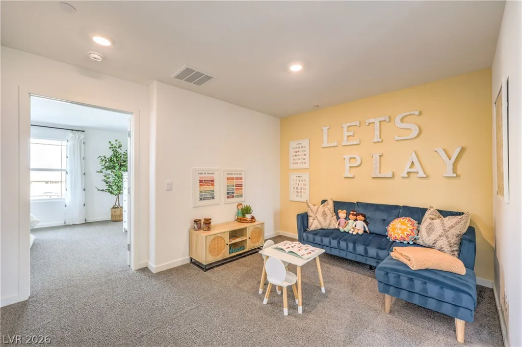 909 Pink Sugarbird, Henderson, NV 89011