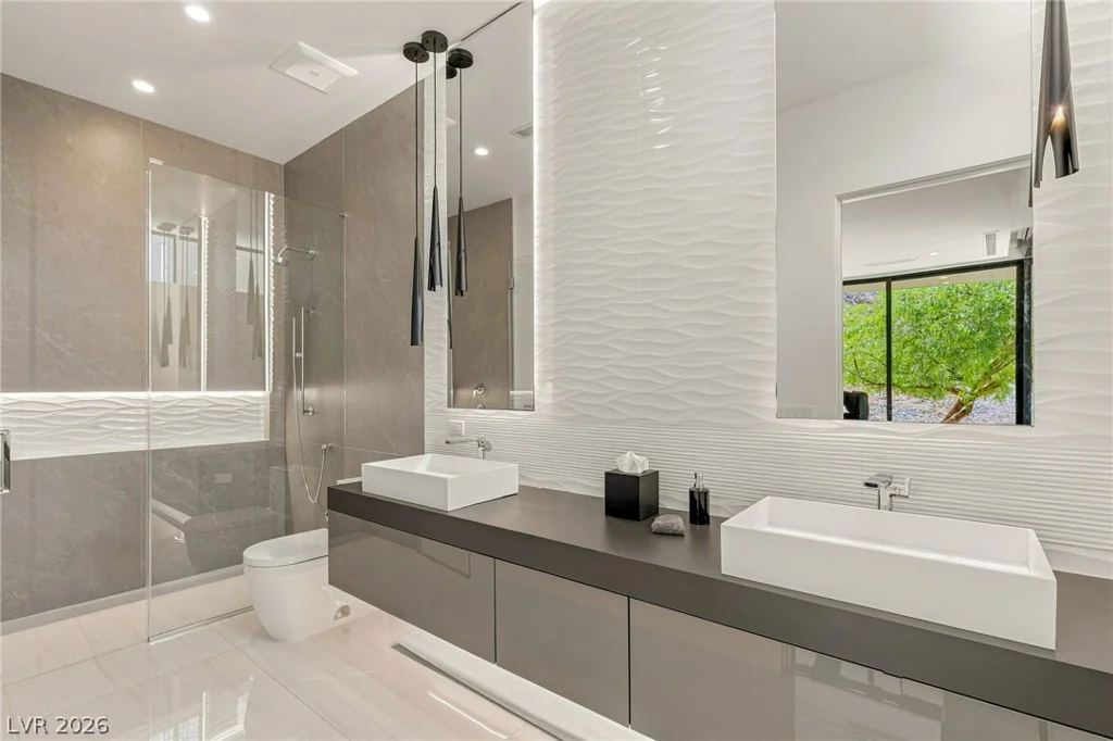 4 Chisel Crest, Henderson, NV 89012