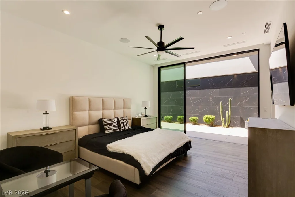 4 Chisel Crest, Henderson, NV 89012
