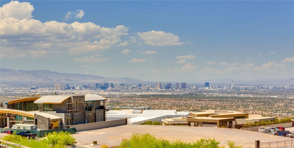 4 Chisel Crest, Henderson, NV 89012