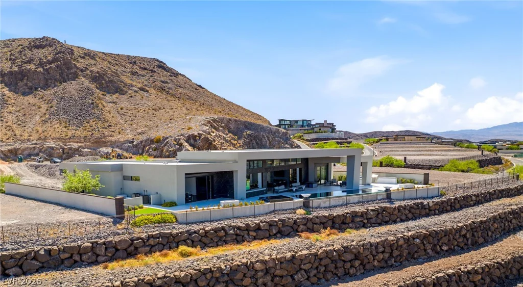 4 Chisel Crest, Henderson, NV 89012