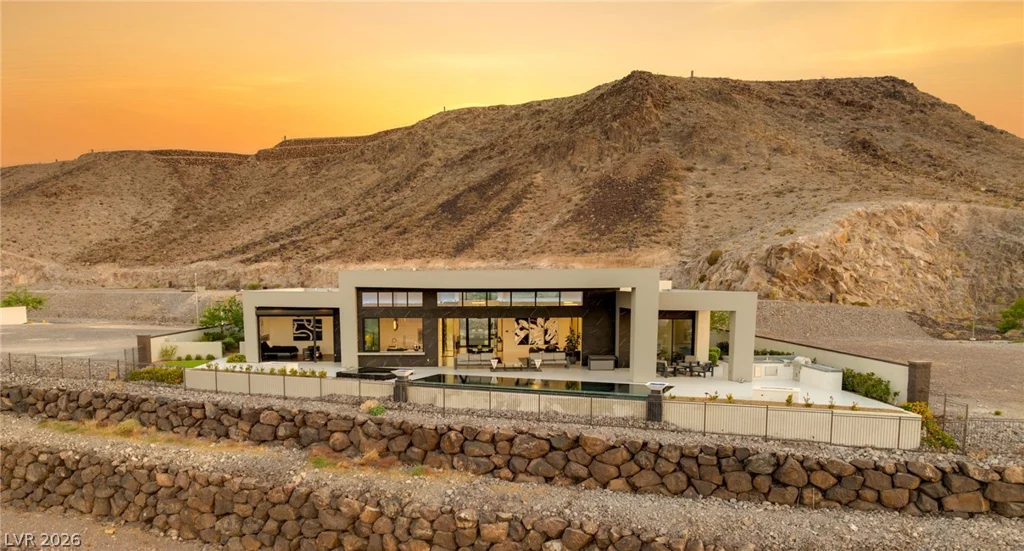 4 Chisel Crest, Henderson, NV 89012