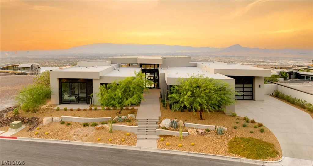 4 Chisel Crest, Henderson, NV 89012