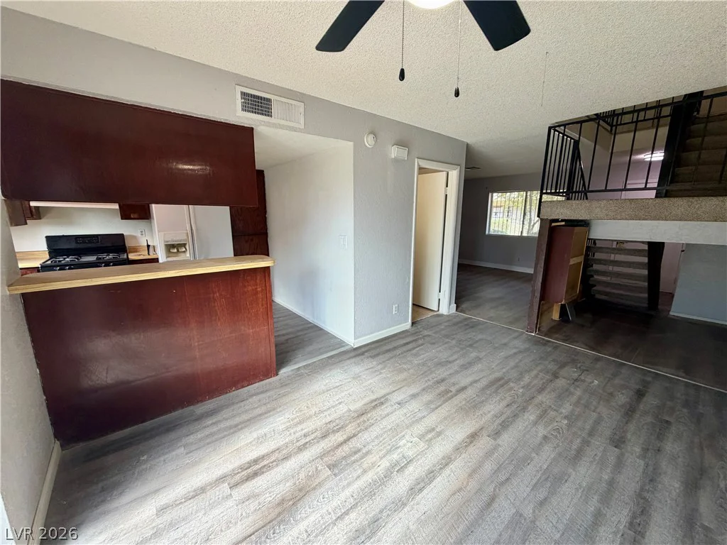 110 Bel Port, Las Vegas, NV 89110