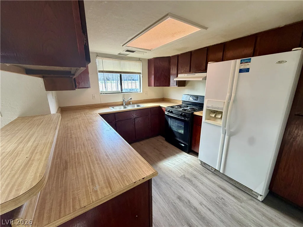 110 Bel Port, Las Vegas, NV 89110