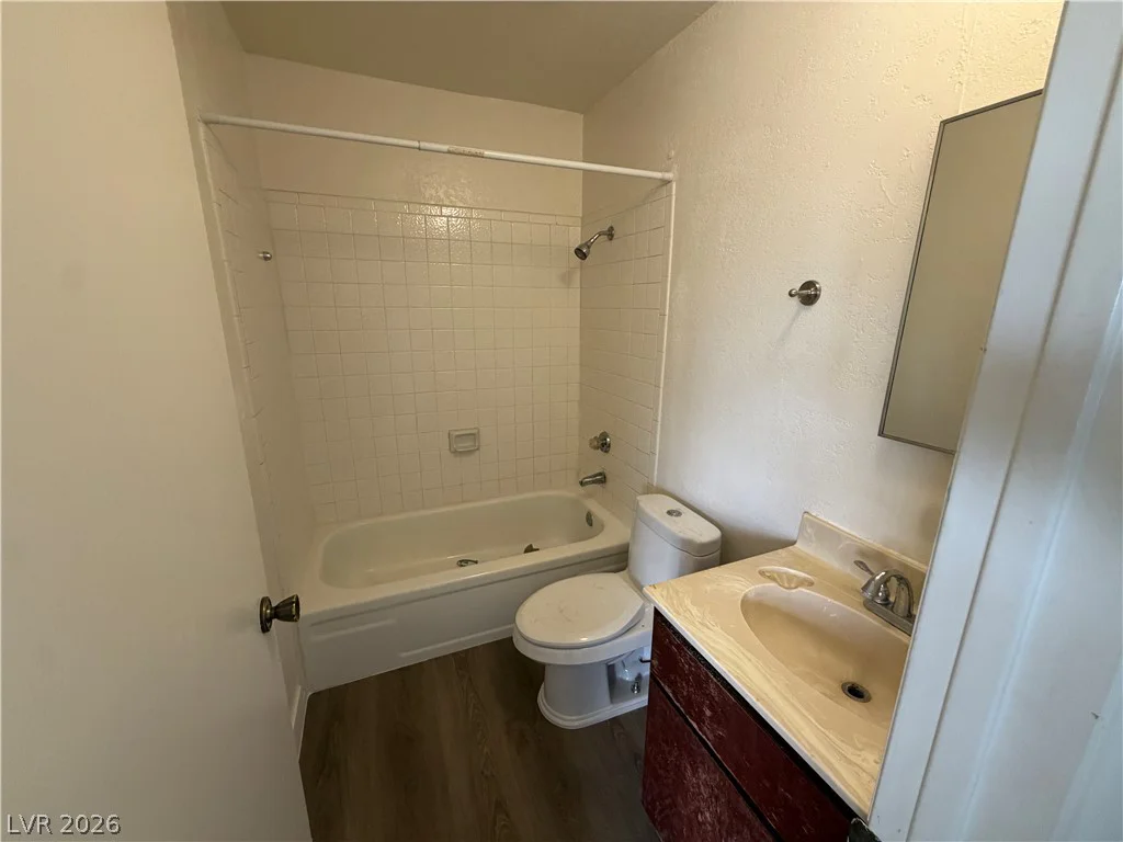 110 Bel Port, Las Vegas, NV 89110