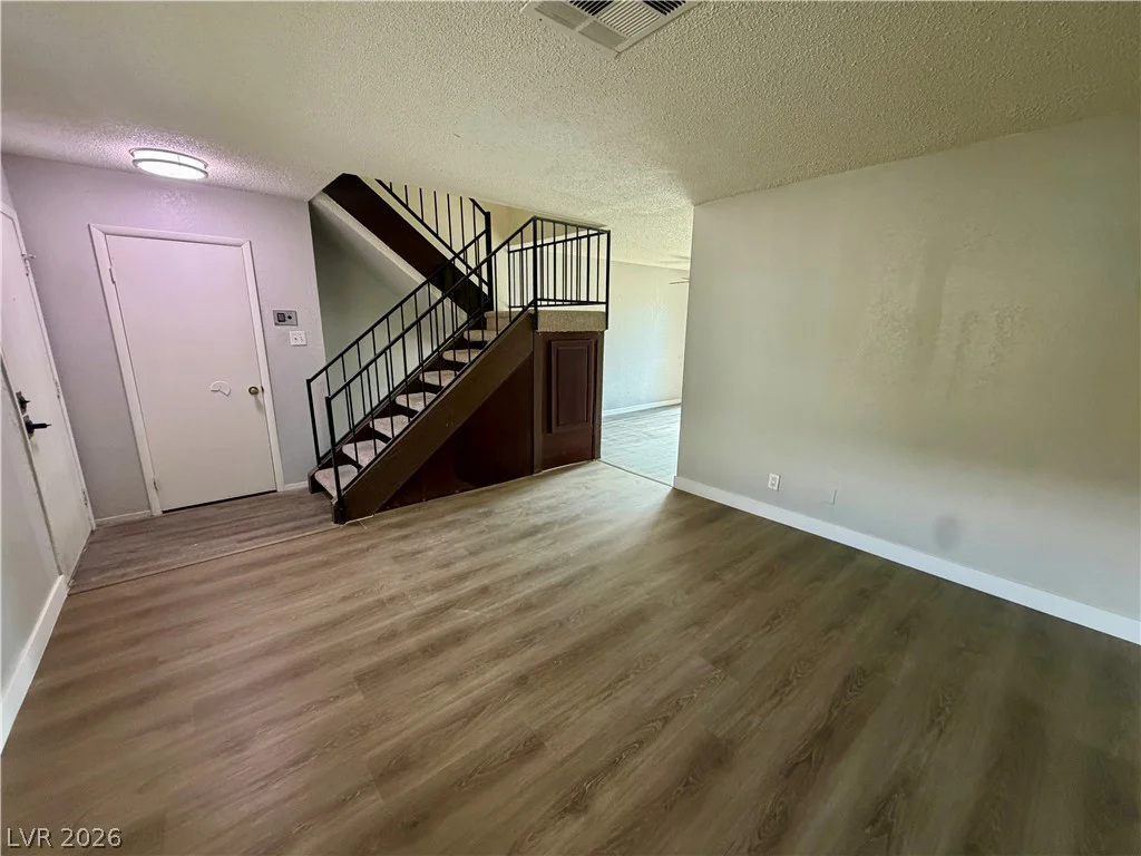 110 Bel Port, Las Vegas, NV 89110