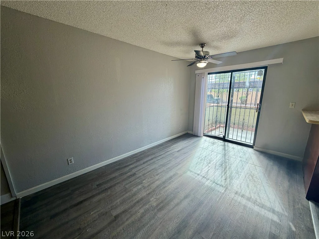 110 Bel Port, Las Vegas, NV 89110