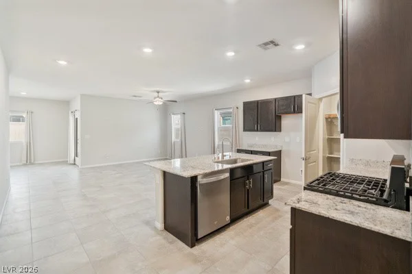 7915 Pearly, North Las Vegas, NV 89084