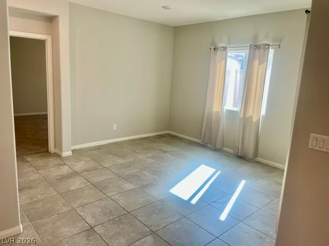 7915 Pearly, North Las Vegas, NV 89084