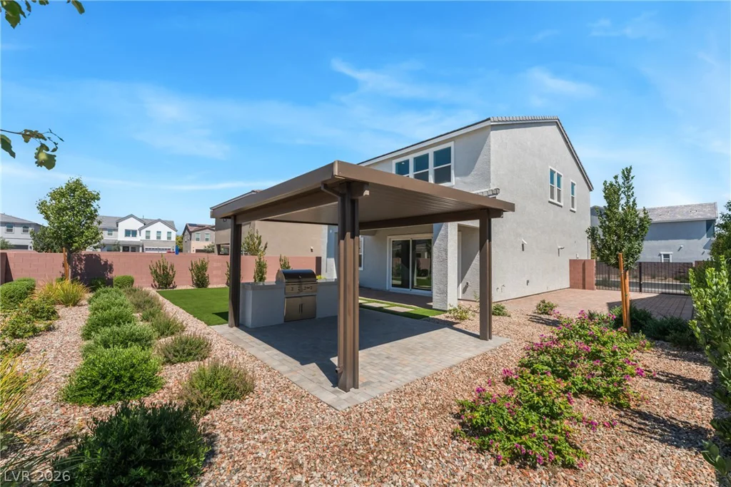 5917 Kings Bluff, Las Vegas, NV 89131