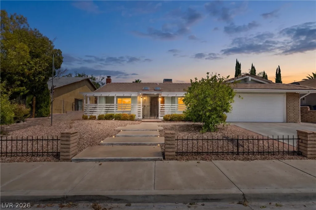 1816 Longmeadow, Henderson, NV 89002