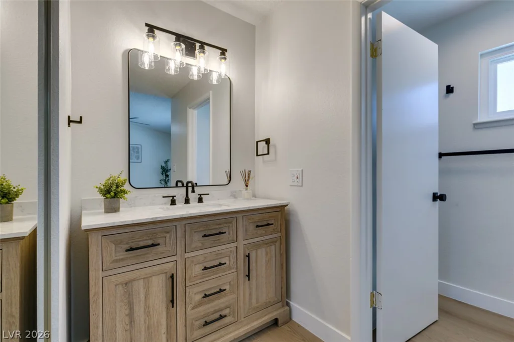 1816 Longmeadow, Henderson, NV 89002