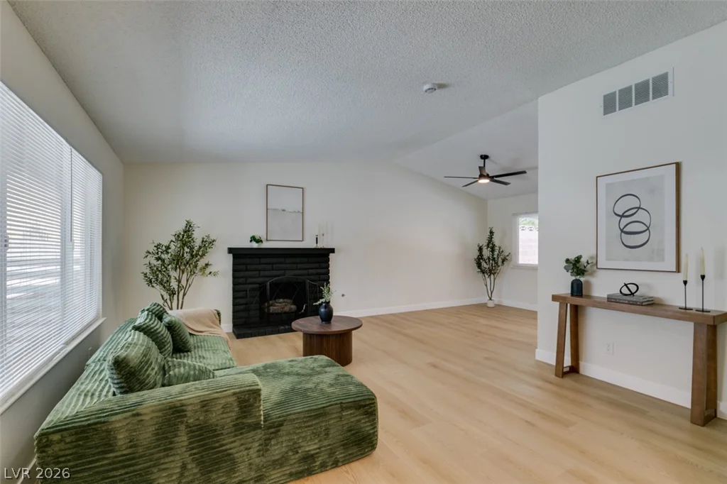 1816 Longmeadow, Henderson, NV 89002