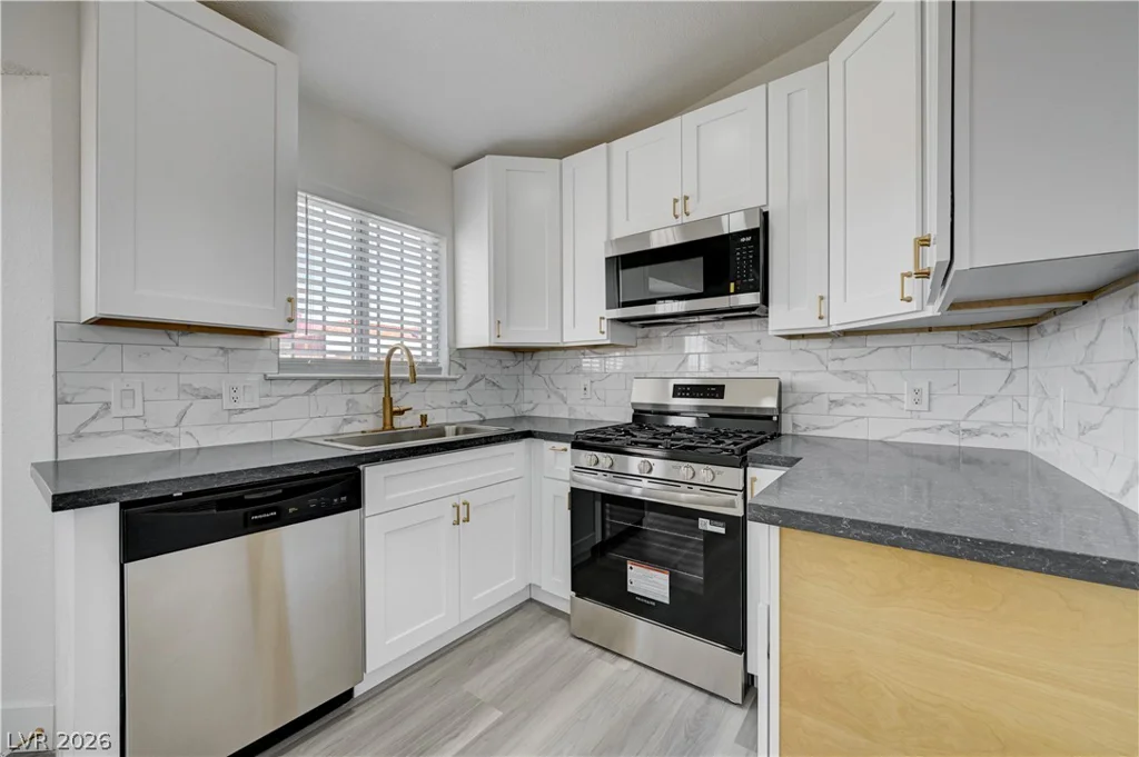 557 Chandler, Henderson, NV 89014