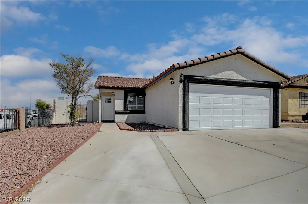 557 Chandler, Henderson, NV 89014