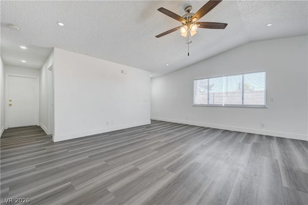 557 Chandler, Henderson, NV 89014