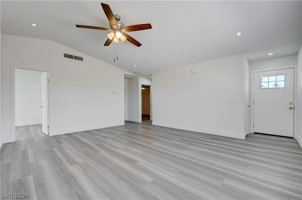 557 Chandler, Henderson, NV 89014