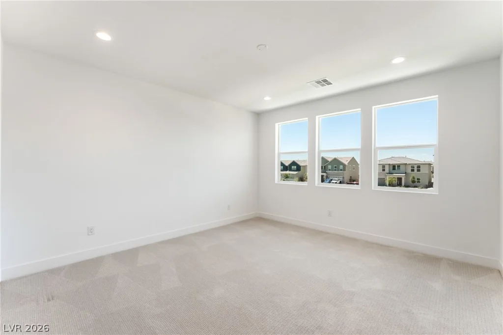 5923 Kings Bluff, Las Vegas, NV 89131