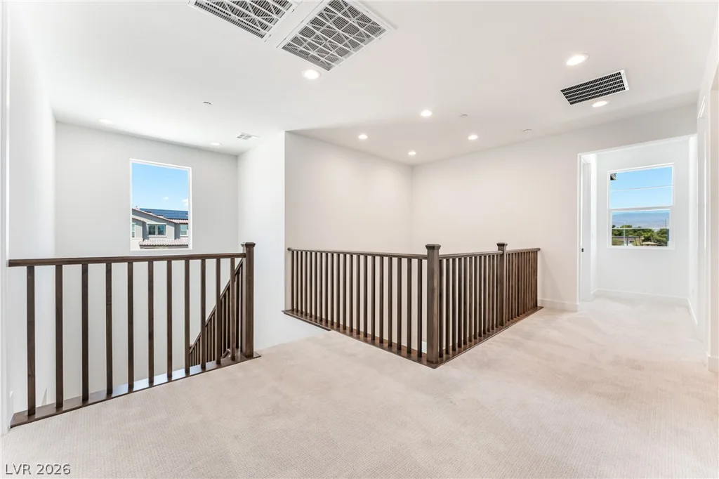 5923 Kings Bluff, Las Vegas, NV 89131
