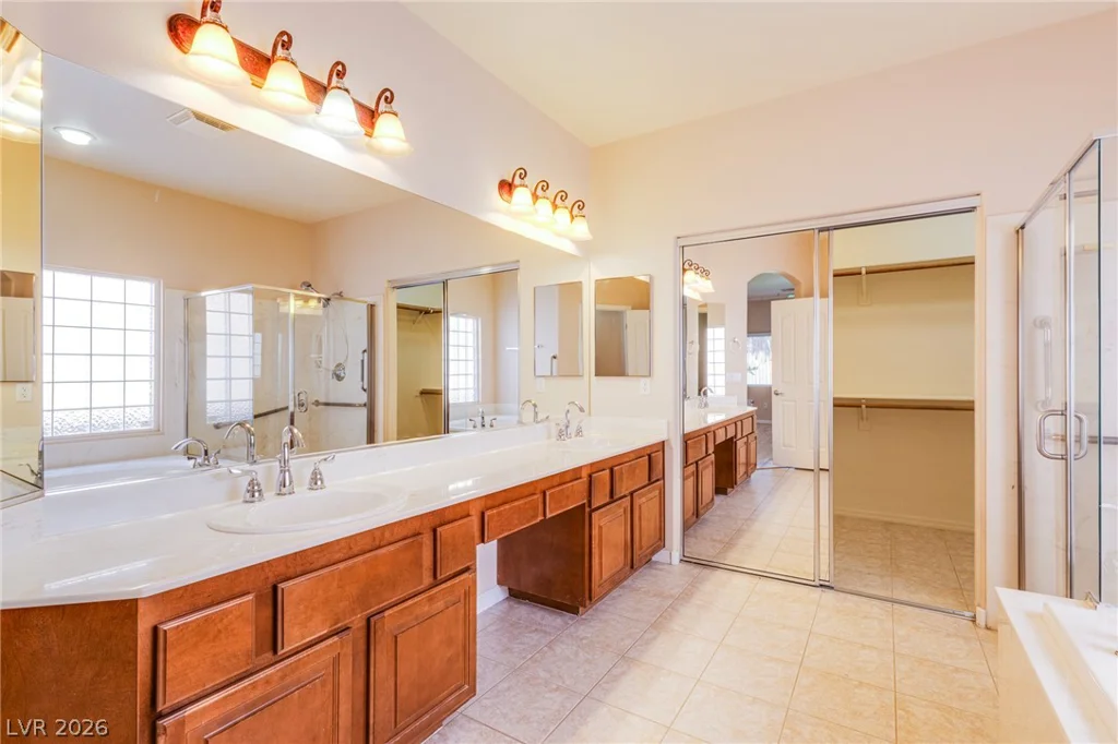 11540 Cannon Falls, Las Vegas, NV 89138