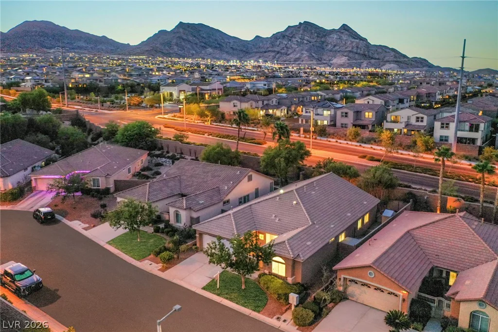 11540 Cannon Falls, Las Vegas, NV 89138