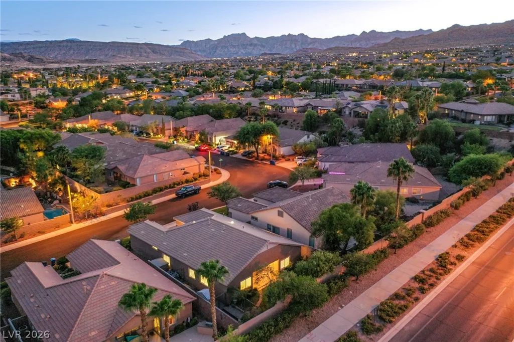 11540 Cannon Falls, Las Vegas, NV 89138