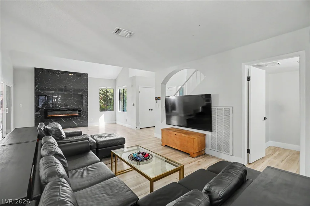 137 Coventry, Henderson, NV 89074