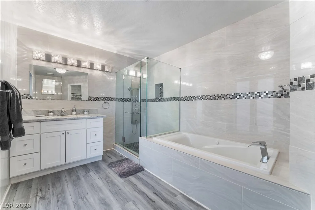 6250 Flamingo, Las Vegas, NV 89103