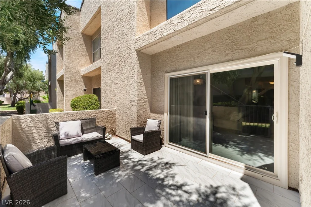 6250 Flamingo, Las Vegas, NV 89103