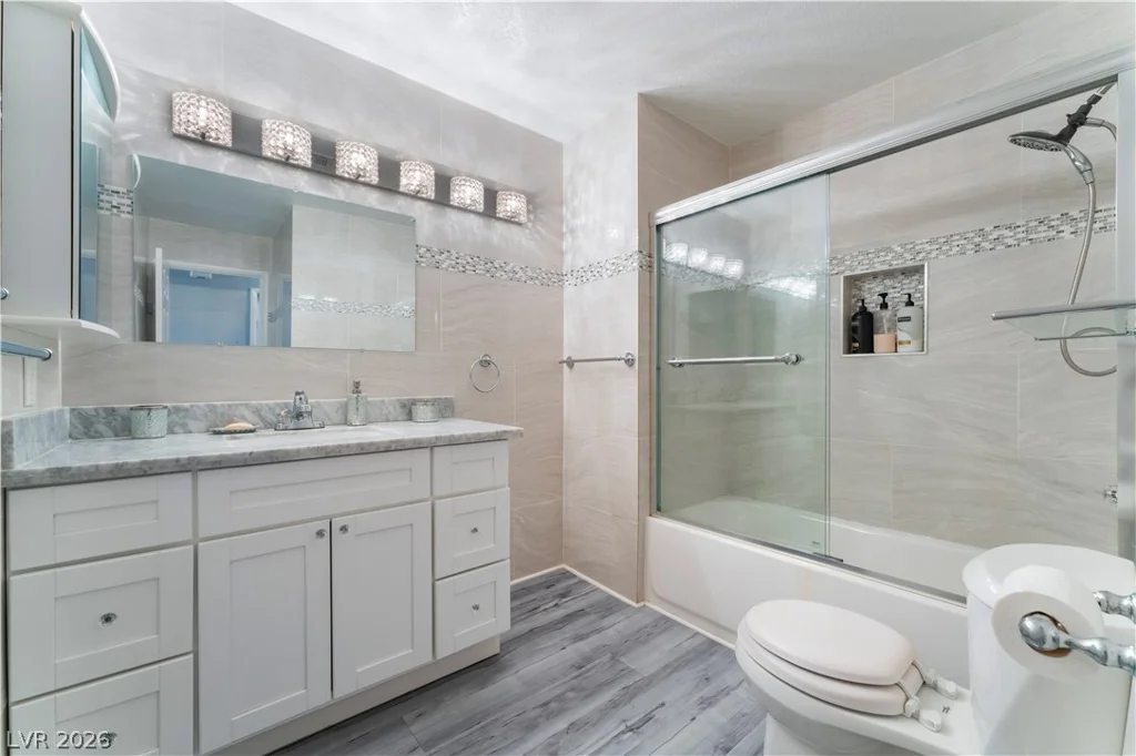 6250 Flamingo, Las Vegas, NV 89103