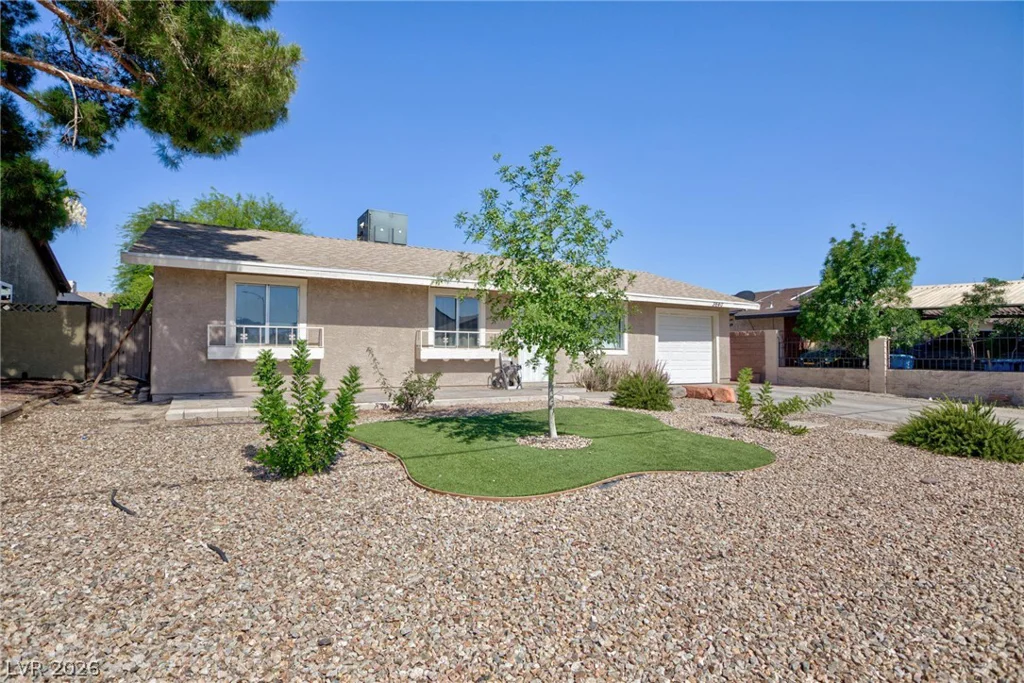 3640 Walnut, Las Vegas, NV 89115
