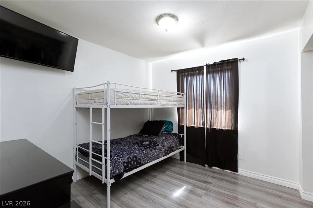 3640 Walnut, Las Vegas, NV 89115