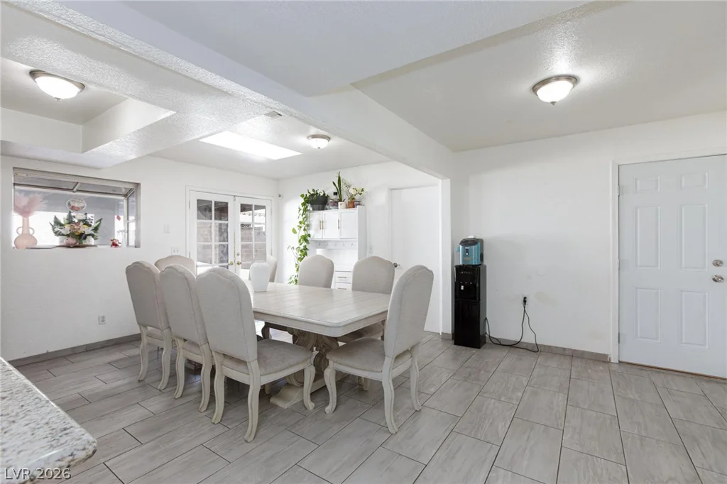 3640 Walnut, Las Vegas, NV 89115