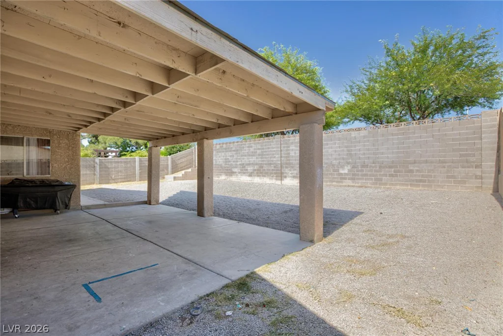 3640 Walnut, Las Vegas, NV 89115