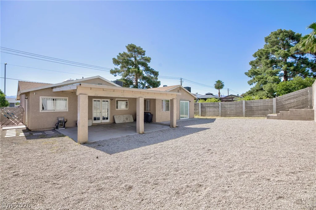 3640 Walnut, Las Vegas, NV 89115