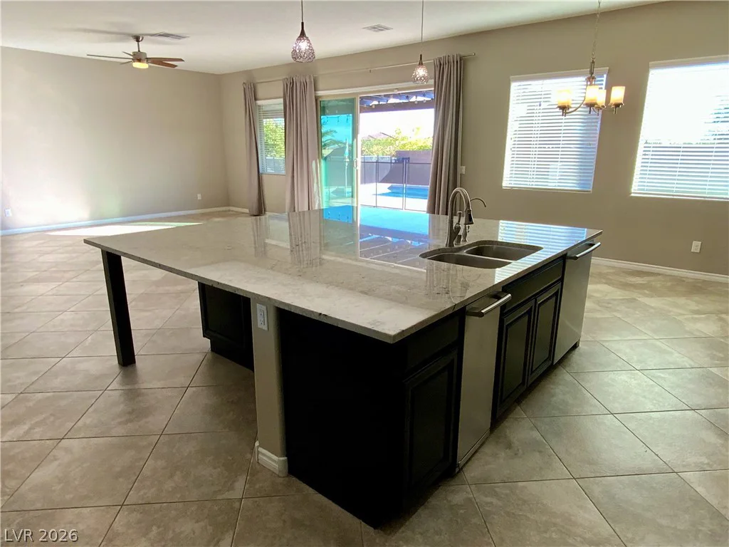 9767 Mosaic Canyon, Las Vegas, NV 89149