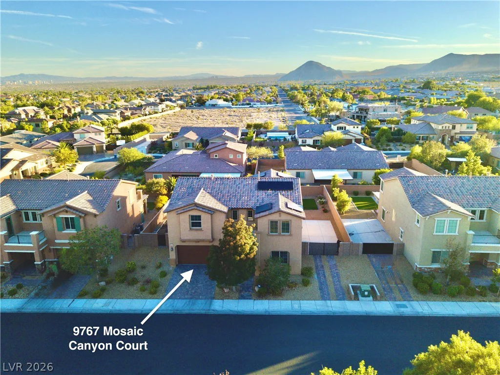 9767 Mosaic Canyon, Las Vegas, NV 89149