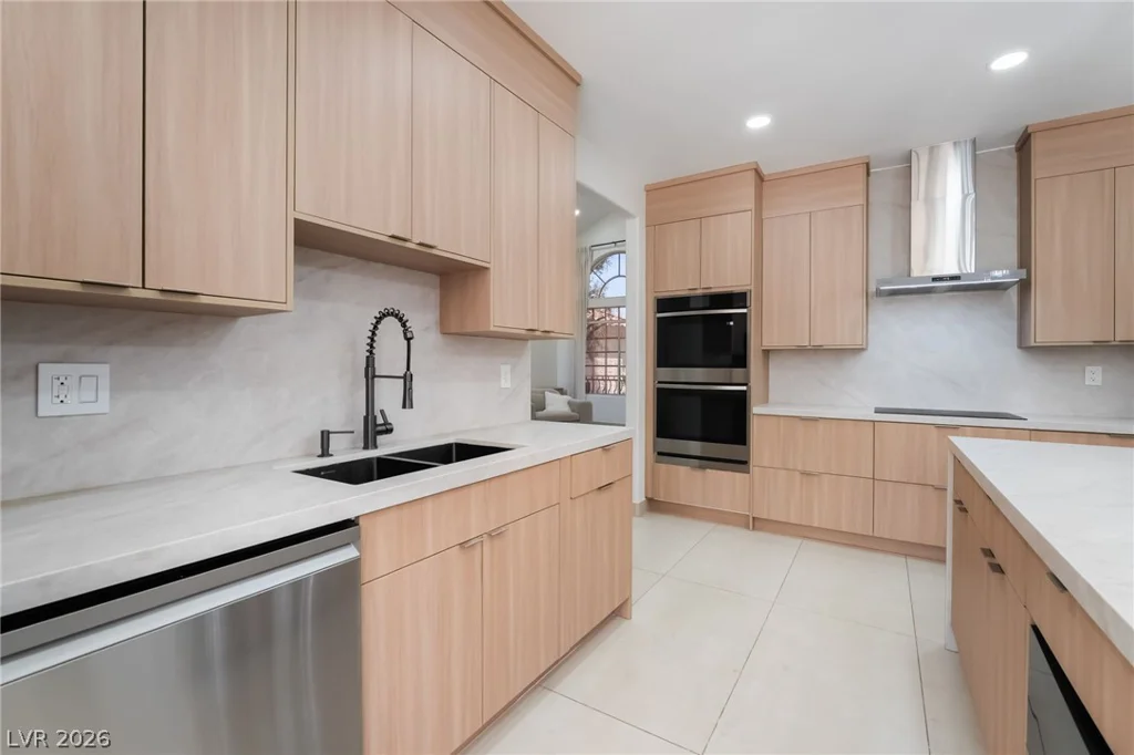 8253 Ruby Mountain, Las Vegas, NV 89128