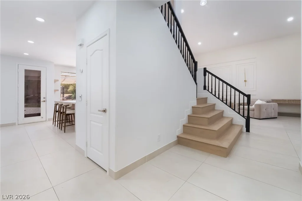8253 Ruby Mountain, Las Vegas, NV 89128
