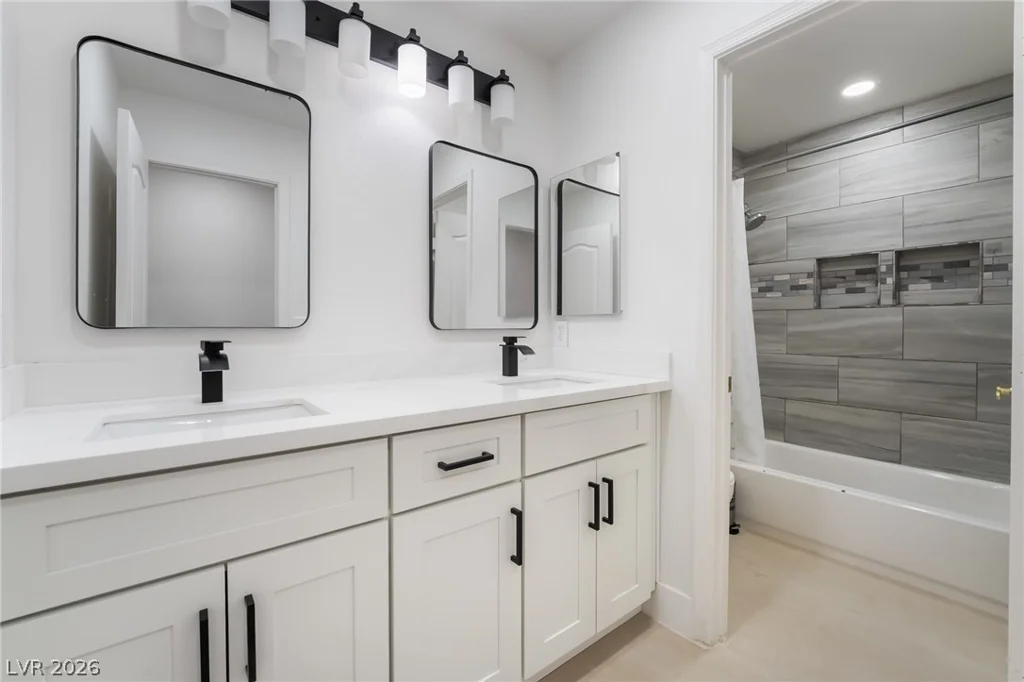 8253 Ruby Mountain, Las Vegas, NV 89128