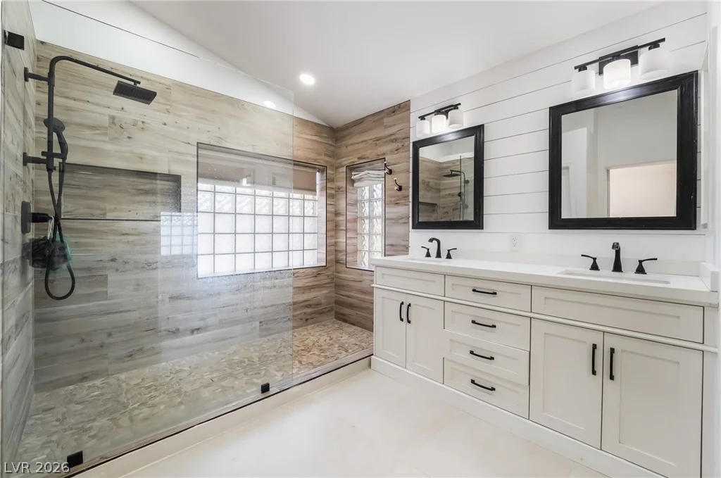 8253 Ruby Mountain, Las Vegas, NV 89128