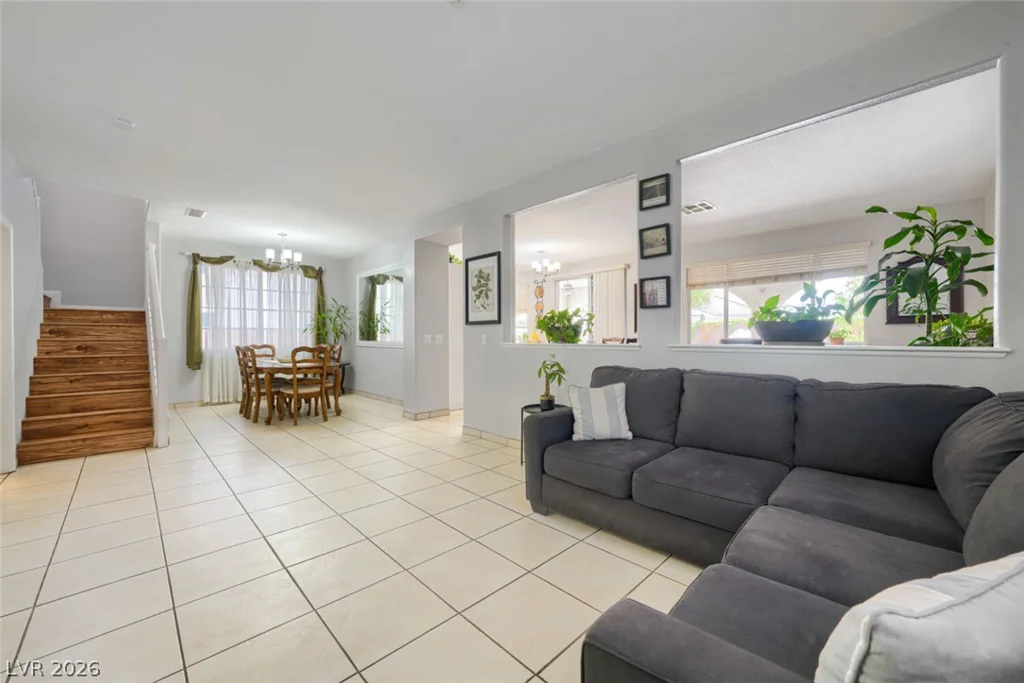 5524 Merriweather, Las Vegas, NV 89113