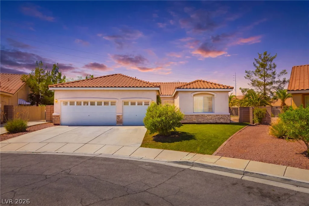 8869 Pheasant Valley, Las Vegas, NV 89123